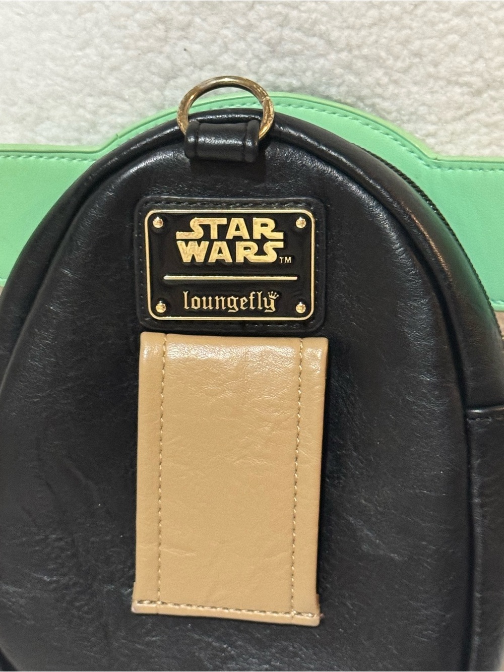 LOUNGEFLY Disney Star Wars BABY YODA Wristlet Belt Bag Mandalorian Grogu - Picture 3 of 8
